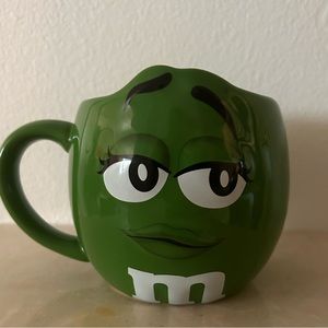 M&M's WORLD - Green M&M 3D Face 20 oz Ceramic Round Tea/Coffee cup